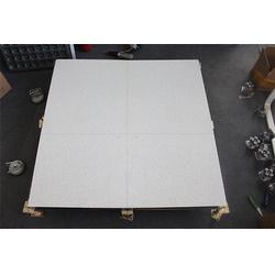 防静电PVC架空地板的制造工艺与应用解析