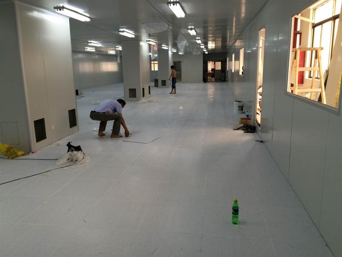 合规报价与智造升级 防静电PVC地板工程的成本解构与制造工艺