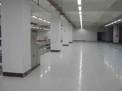 防静电PVC地板的制造工艺与苏州瑞固地坪工程环氧地坪系统概述